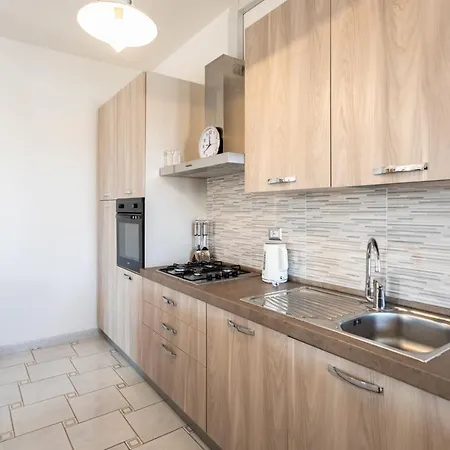 Quadrilocale Raffaello A - Apulia *