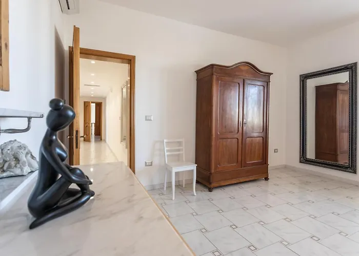 Quadrilocale Raffaello A - Apulia *